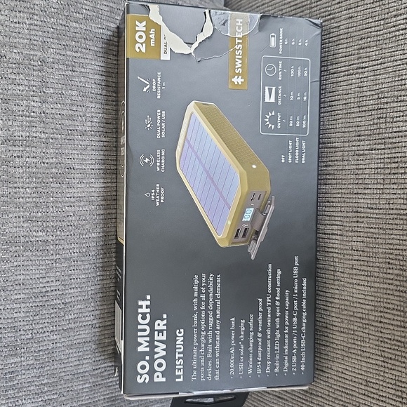 Swiss Tech Wireless Charging Power Bank, New - Picture 3 of 7